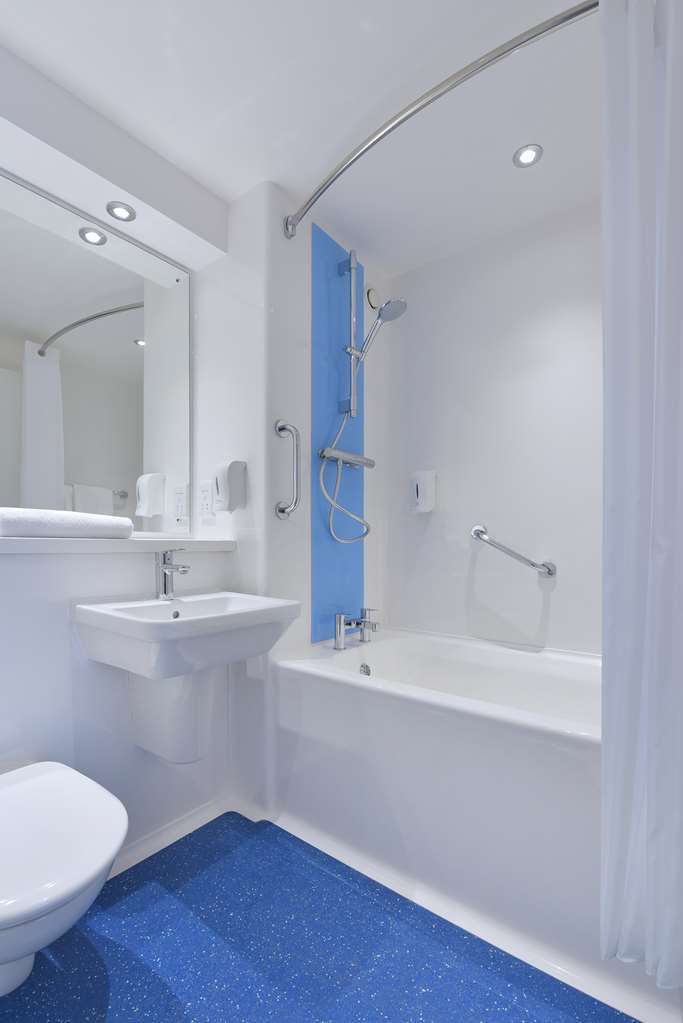 Travelodge Halifax Oda fotoğraf